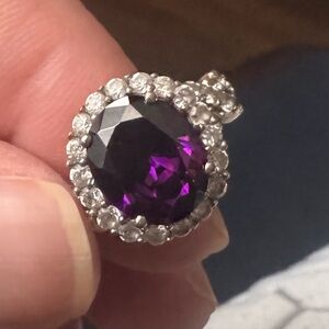 Elegant Amethyst and white topaz Gemstone Sterling Silver Ring 💜💜💜💁🏼‍♀️✨✨✨